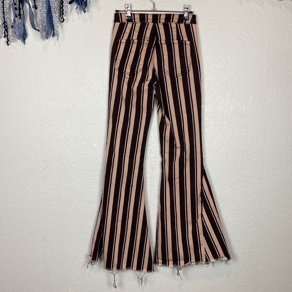 Shyanne striped flare leg pants - Picture 6 of 6